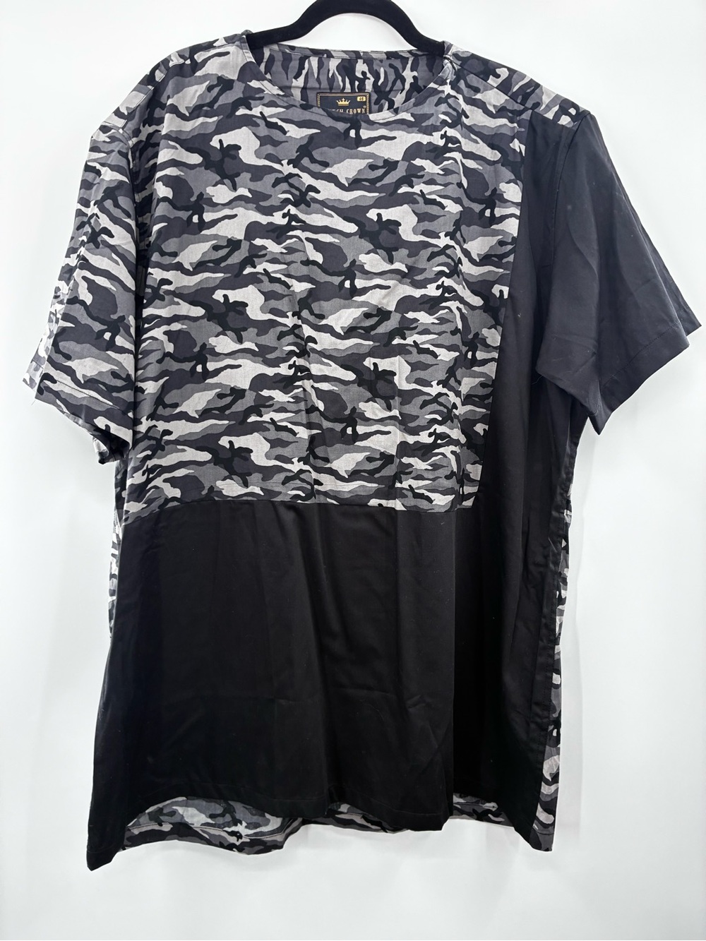 French Crown Men's Black & Gray Camo Panel Short-Sleeve Shirt